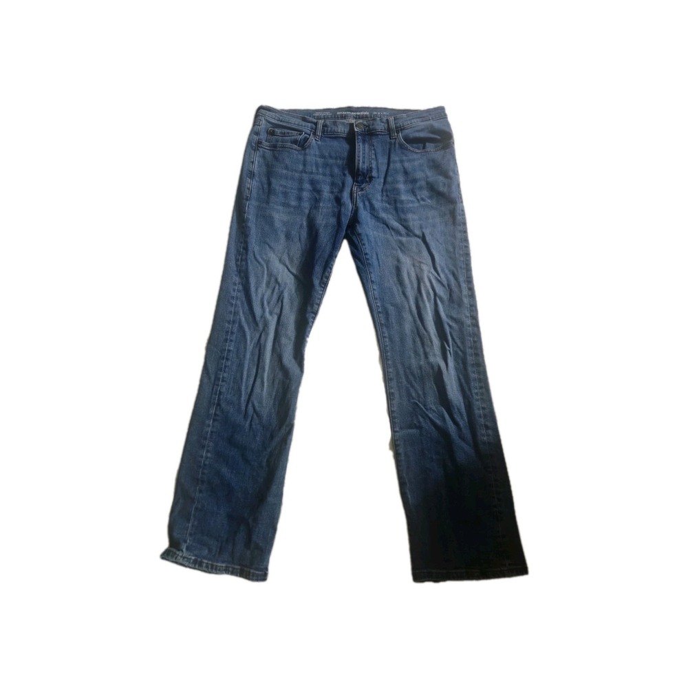 Amazon Essentials Bootcut Straight Jeans Mens 36x32 Blue Medium Wash Denim